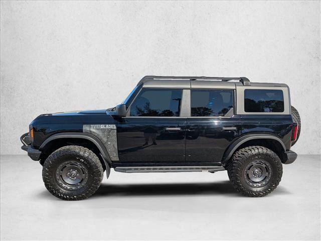 Used 2024 Ford Bronco Everglades image 8