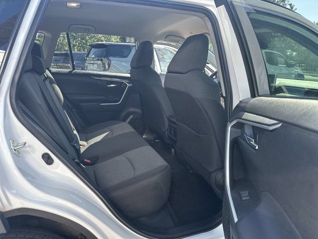 Used 2024 Toyota RAV4 XLE FWD image 27