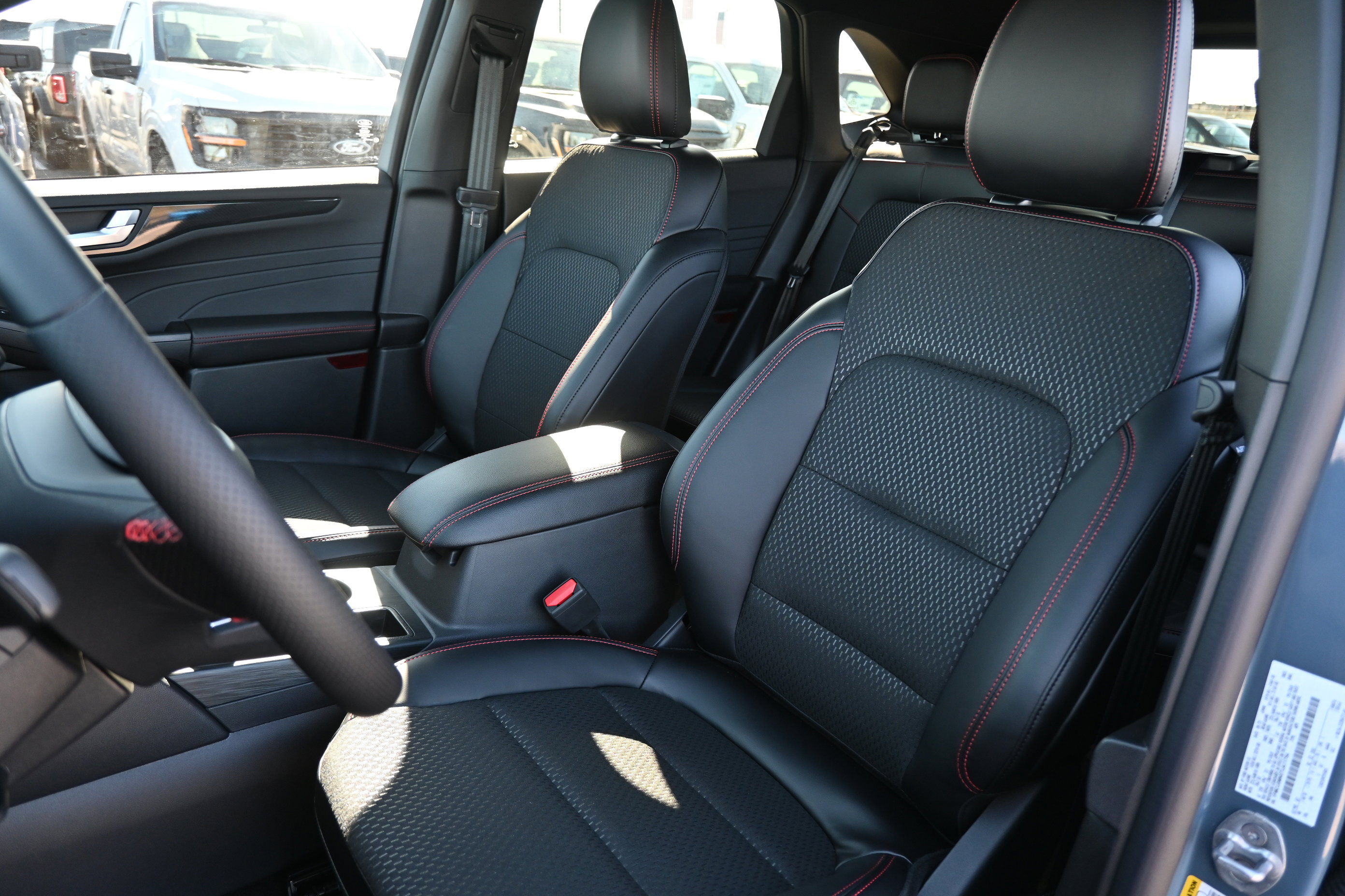 New 2026 Ford Escape ST-Line w/ Tech Pack #1 image 30