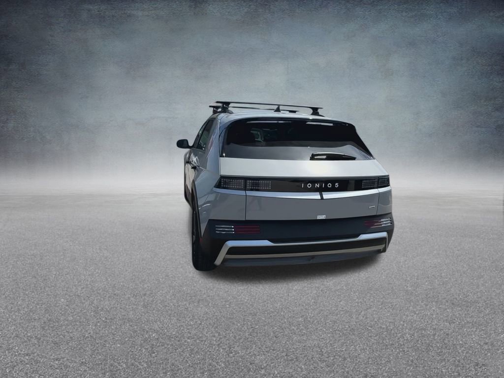 New 2025 Hyundai Ioniq 5 SEL image 17