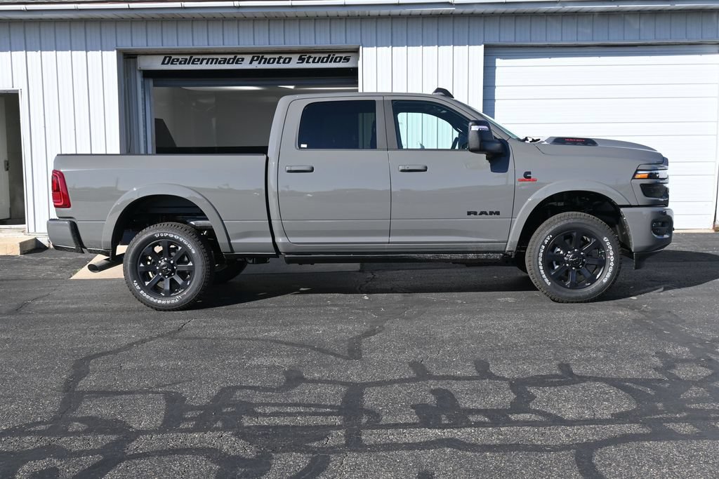 New 2027 RAM 2500 Laramie AWD/4WD image 3