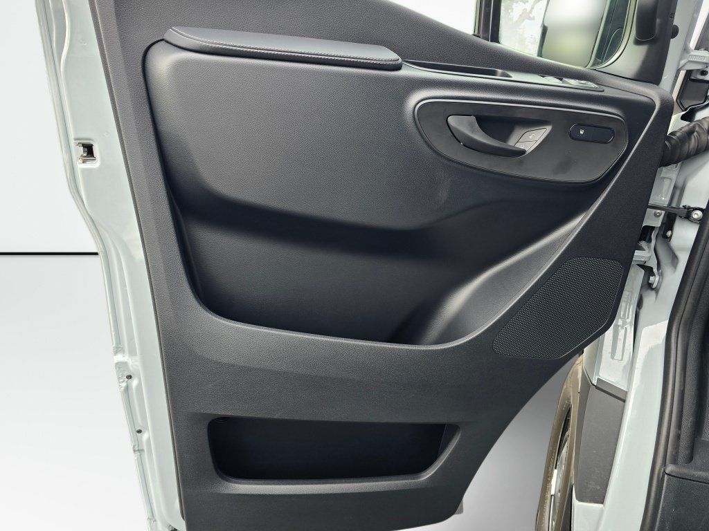 New 2026 Mercedes-Benz Sprinter 2500 image 12