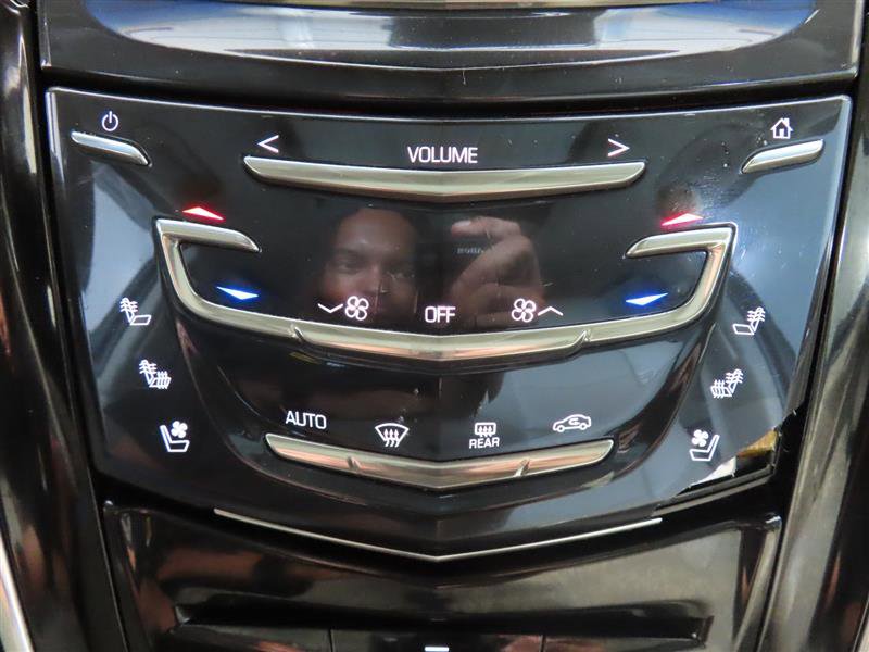 Used 2015 Cadillac Escalade ESV Luxury RWD image 30
