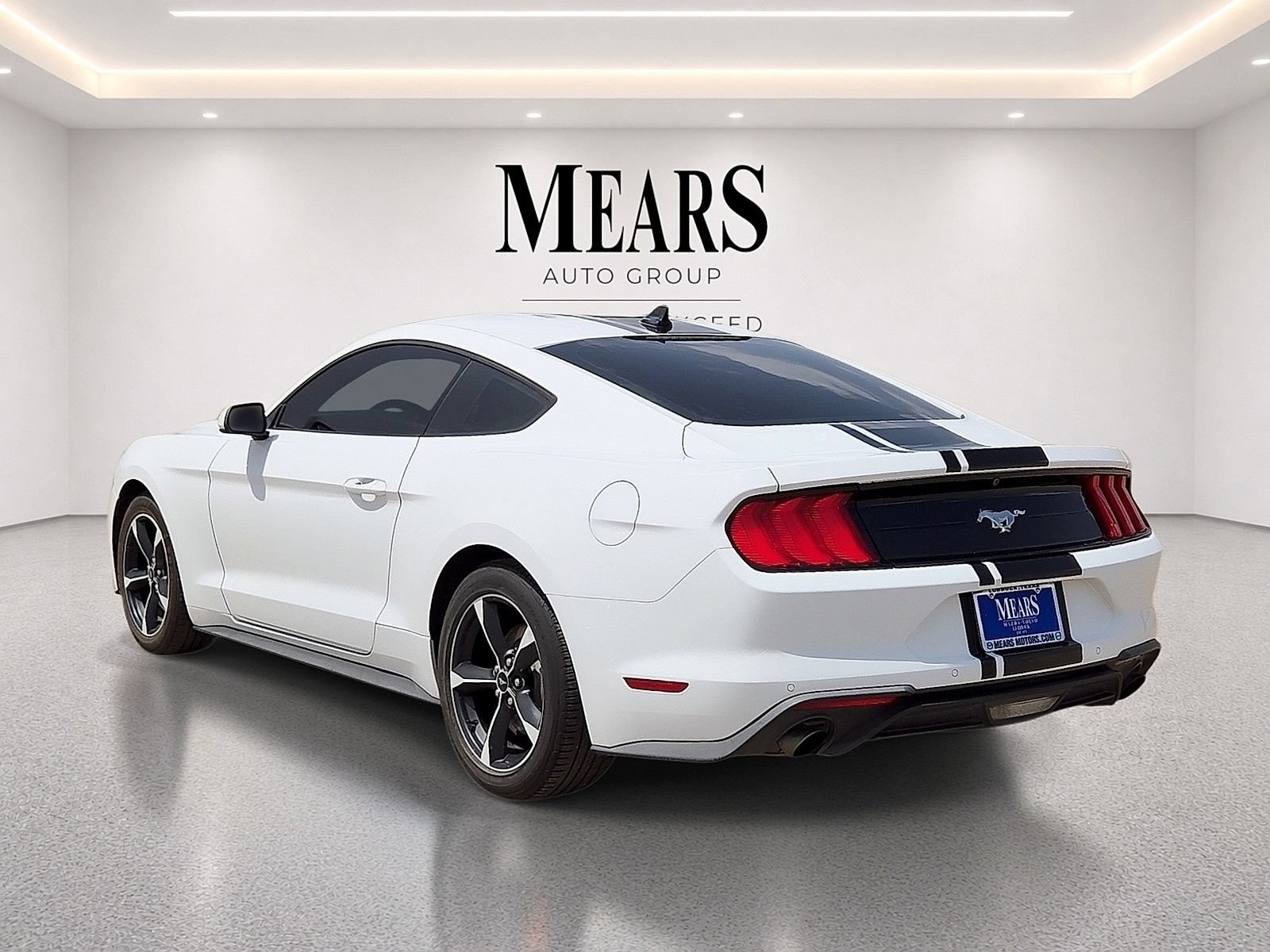 Used 2021 Ford Mustang Coupe w/ Equipment Group 101A RWD image 3