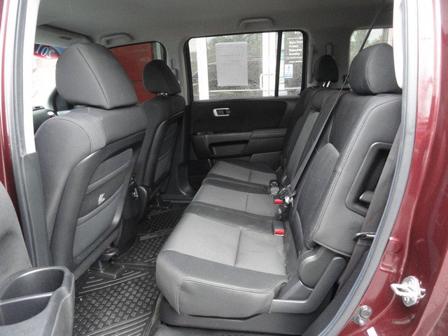 Used 2011 Honda Pilot EX image 11