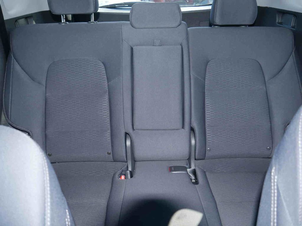 Used 2020 Hyundai Tucson SE w/ Winter Weather Package image 34