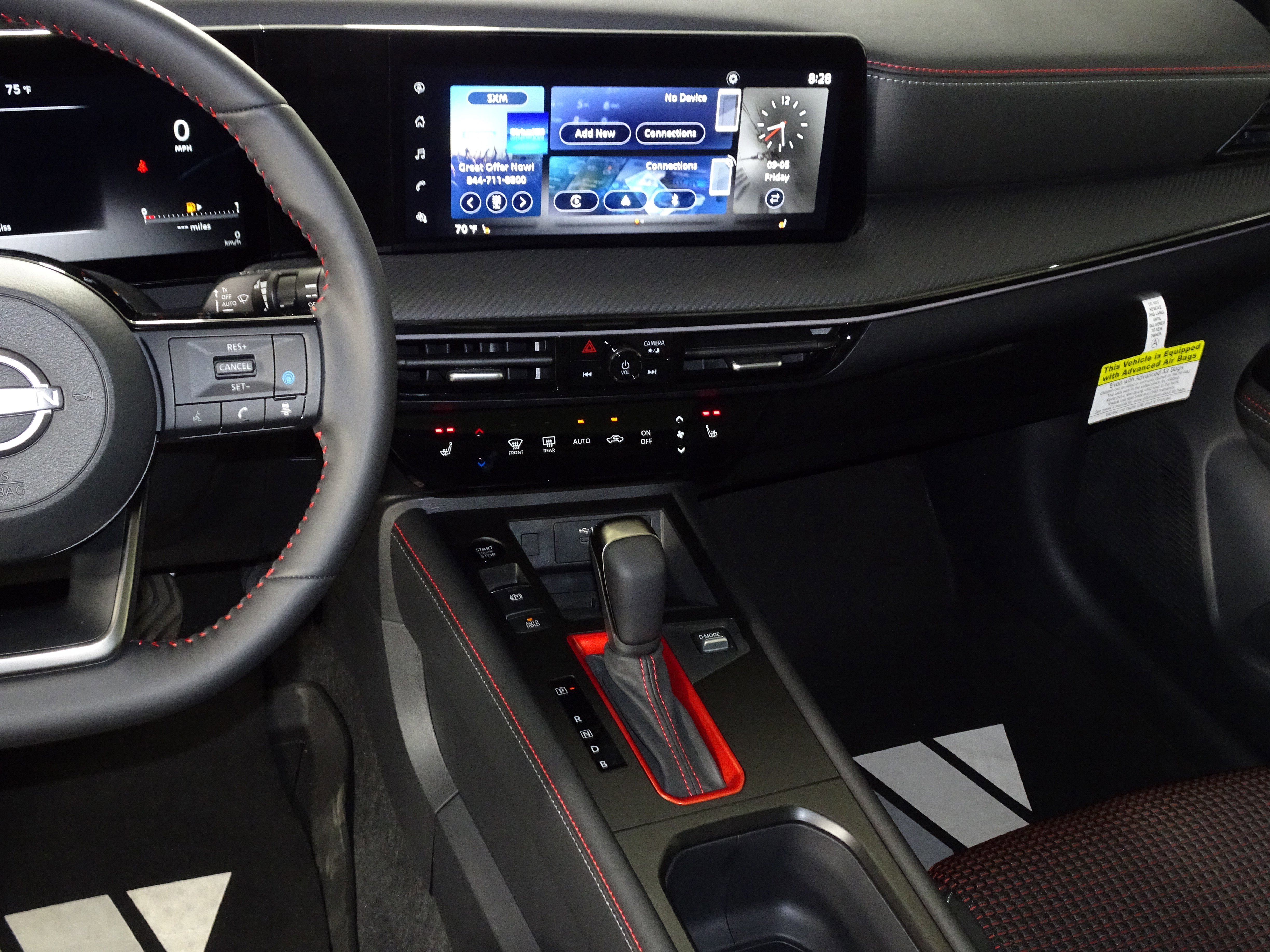 New 2025 Nissan Kicks SR w/ SR Premium Package image 8