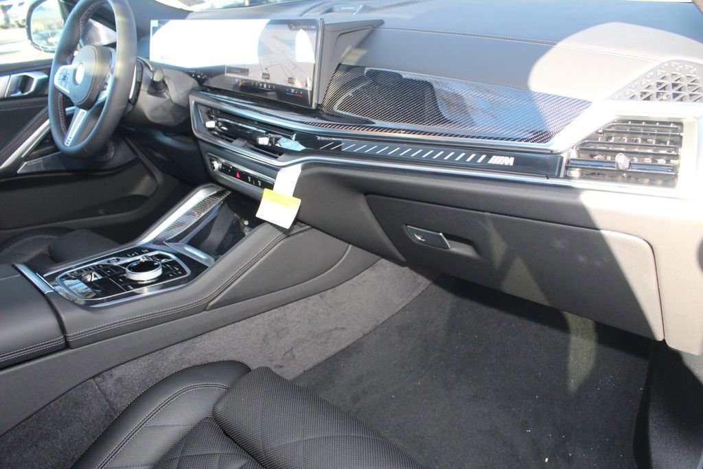 New 2026 BMW X6 M60i image 24