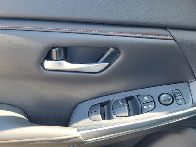 New 2025 Nissan Sentra SR w/ SR Premium Package image 15