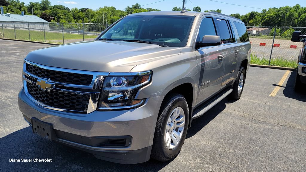 Used 2017 Chevrolet Suburban LT AWD/4WD image 2