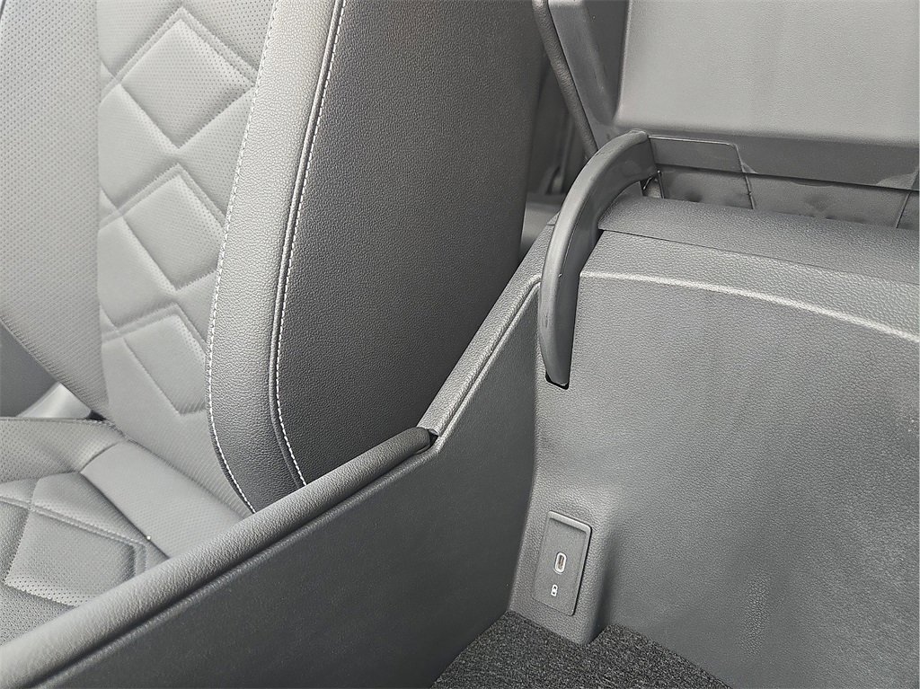 New 2026 Volkswagen Atlas SE image 20