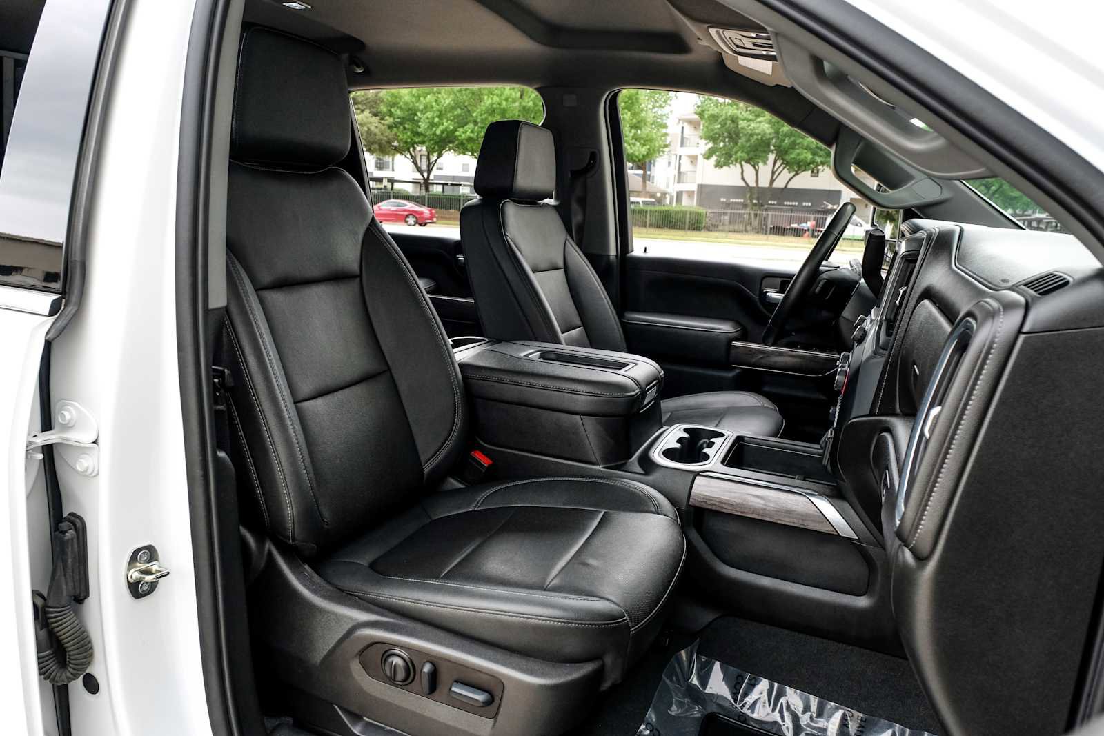 Used 2022 Chevrolet Silverado 3500 LTZ w/ LTZ Convenience Package AWD/4WD image 35