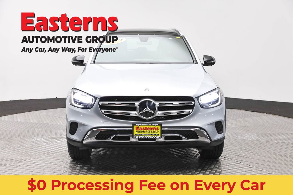 Used 2020 Mercedes-Benz GLC 300 4MATIC image 2