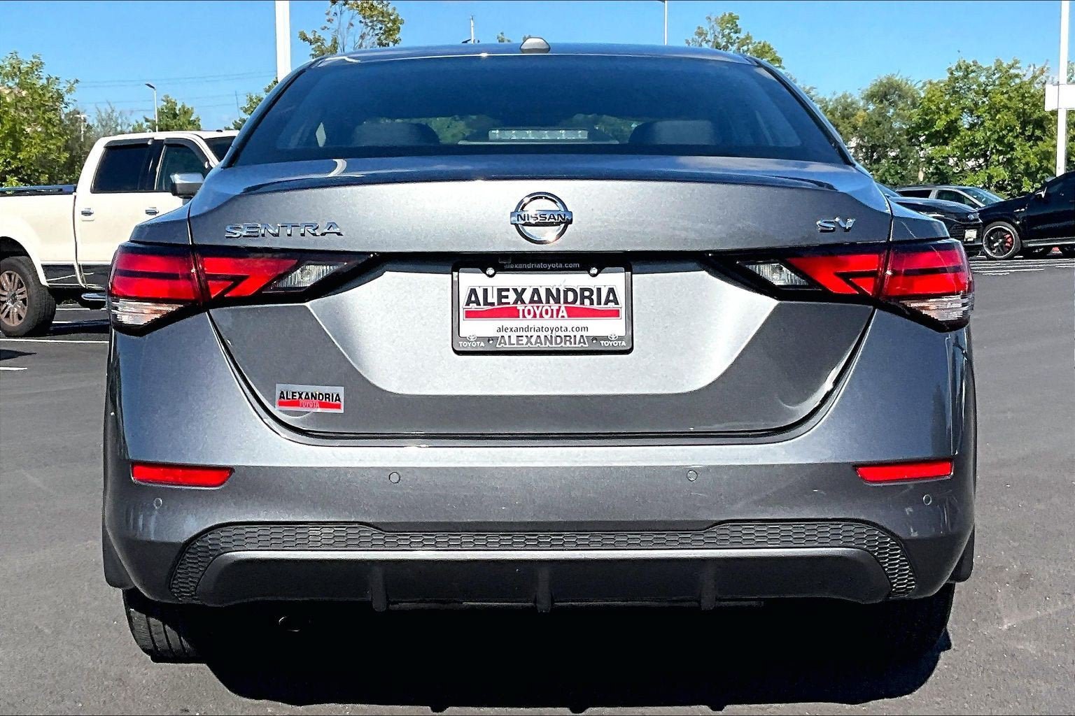 Used 2023 Nissan Sentra SV w/ All-Weather Package FWD image 4