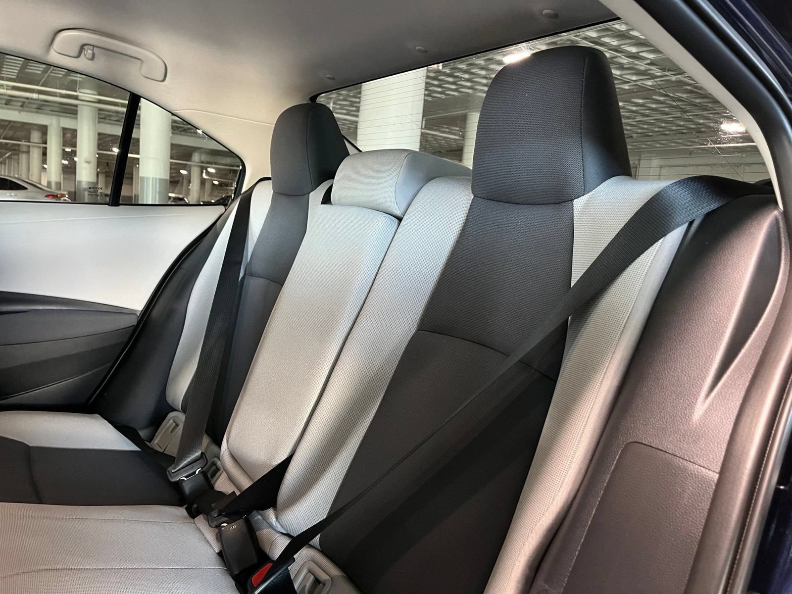 Used 2025 Toyota Corolla LE FWD image 36