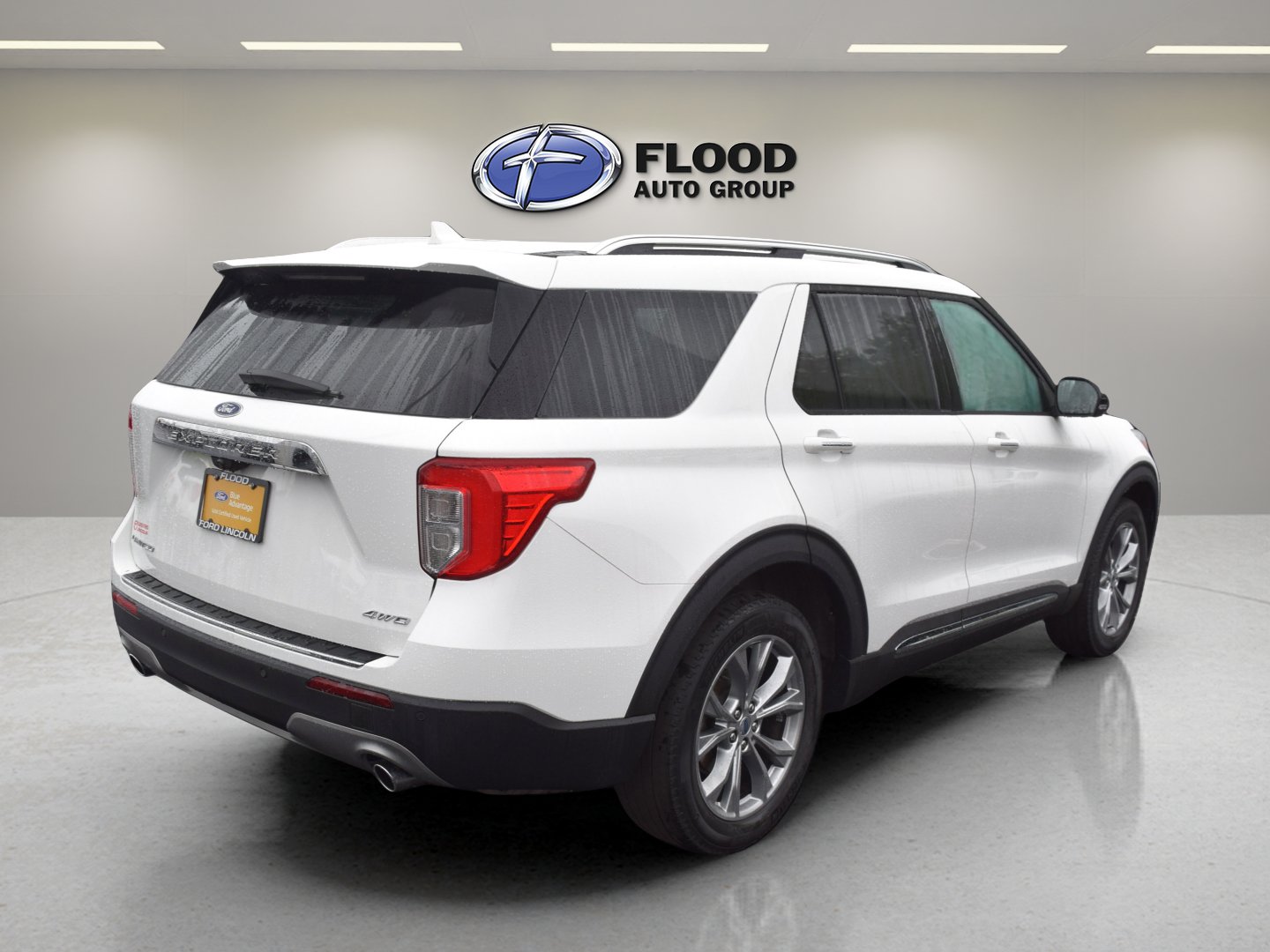 Certified 2023 Ford Explorer Limited w/ Equipment Group 301A AWD/4WD image 4