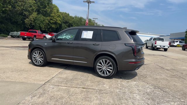 Used 2020 Cadillac XT6 Sport AWD/4WD image 6