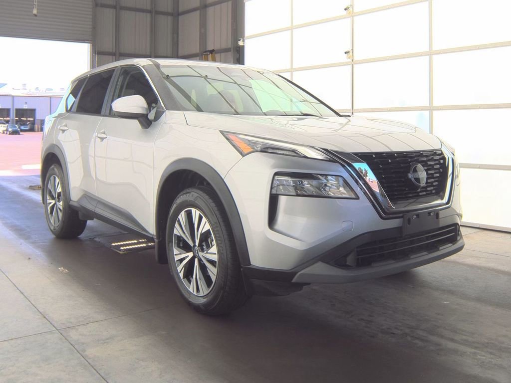 Used 2023 Nissan Rogue SV