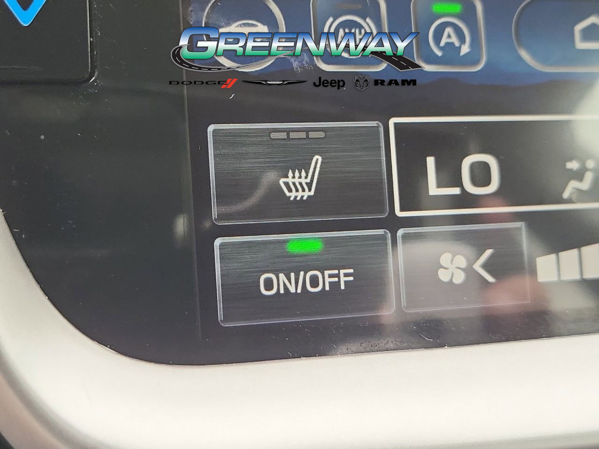 Used 2025 Subaru Outback Premium image 23