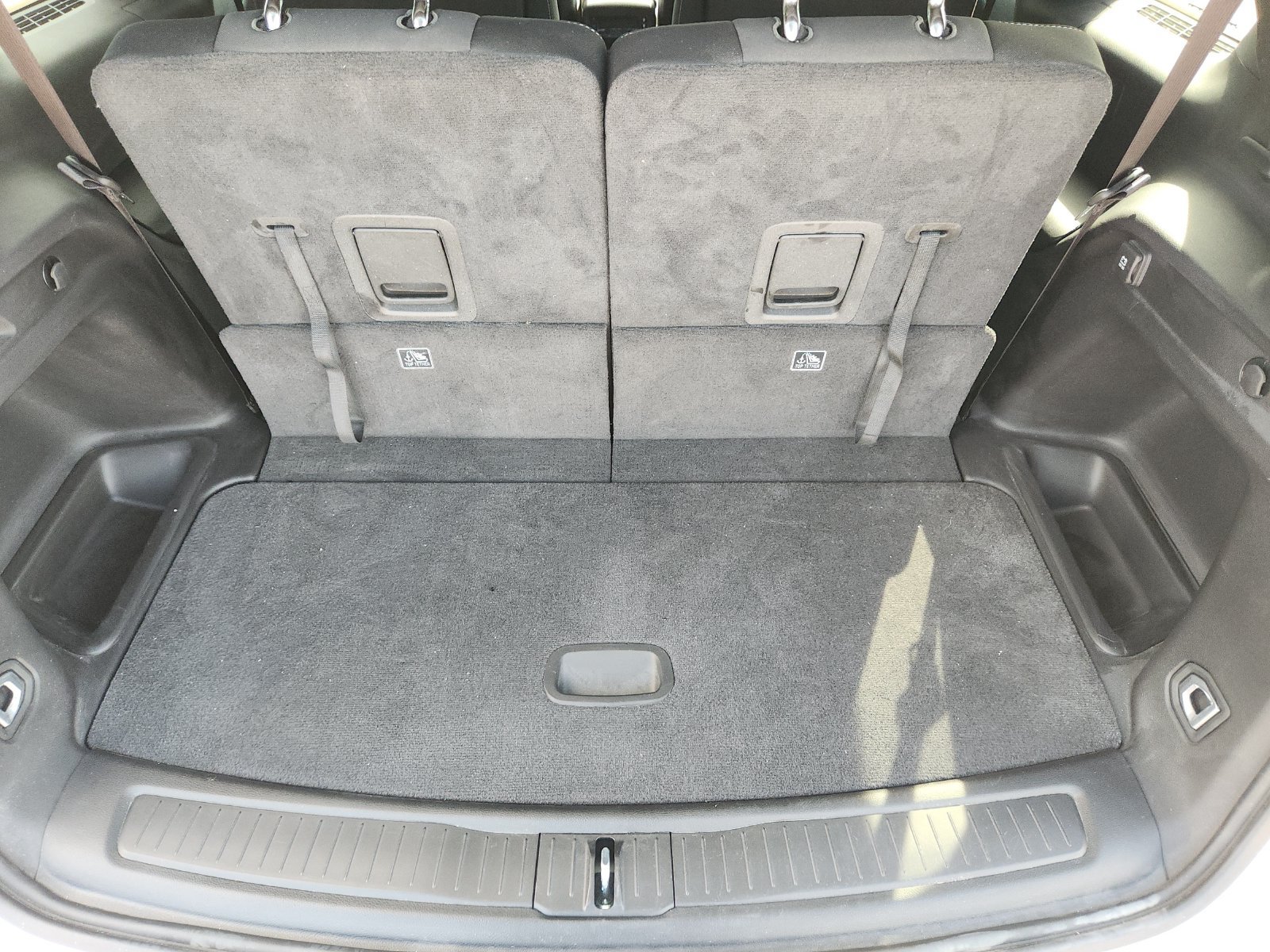New 2026 Jeep Grand Cherokee L Laredo RWD image 26