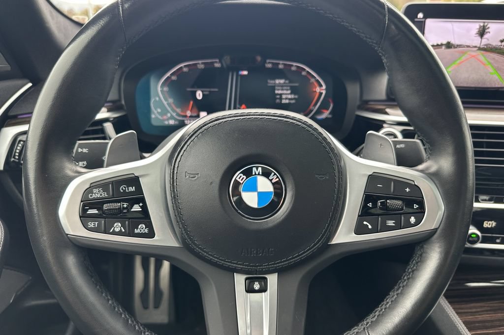 Used 2023 BMW 540i w/ M Sport Package RWD image 26