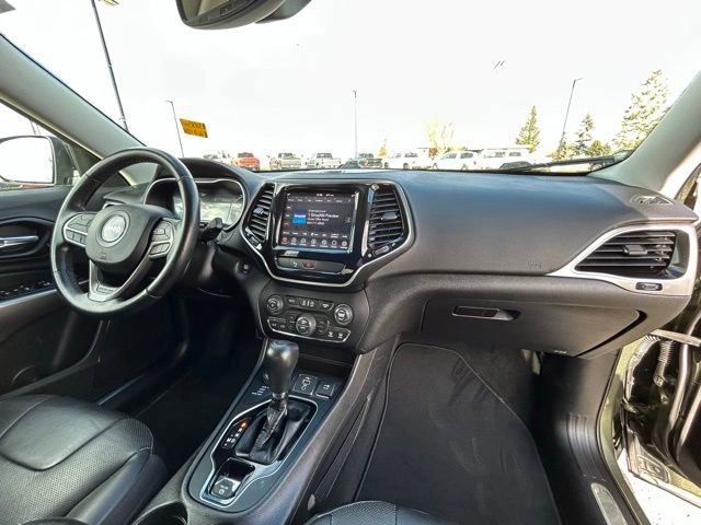 Used 2019 Jeep Cherokee Limited image 37