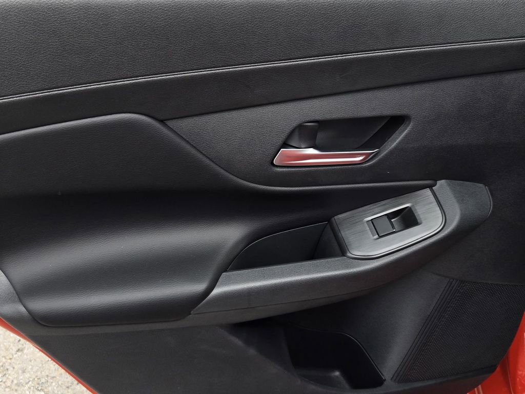 New 2026 Nissan Sentra SR w/ SR Premium Package FWD image 11