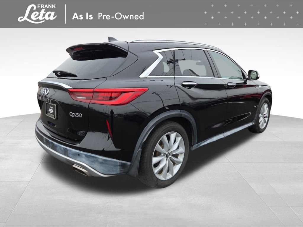 Used 2019 INFINITI QX50 Essential w/ Premium Heat Package image 11