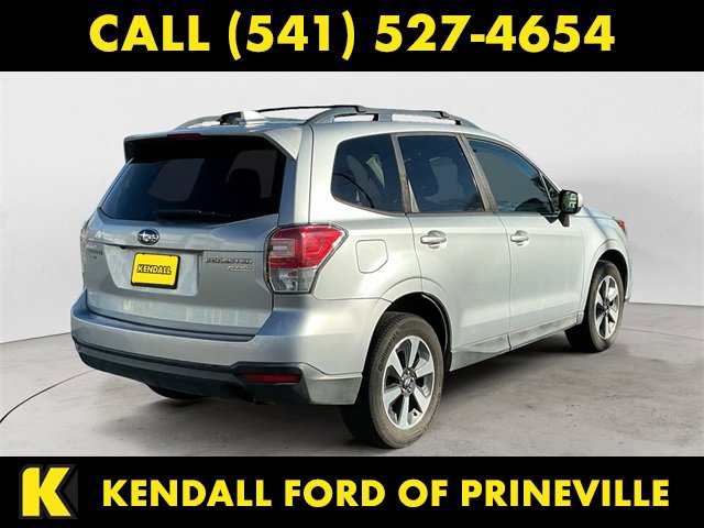Used 2017 Subaru Forester 2.5i Premium w/ All-Weather Package image 5