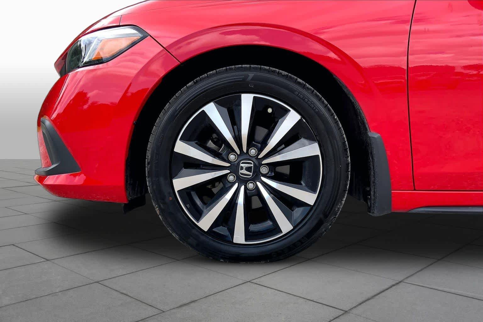 Used 2023 Honda Civic EX-L image 11