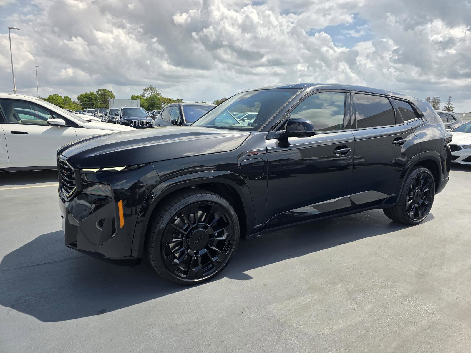 New 2026 BMW XM Label Red image 6