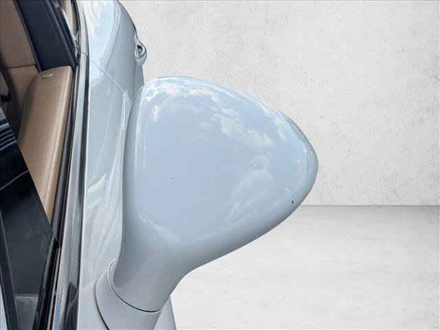 Used 2010 Porsche Panamera S image 7