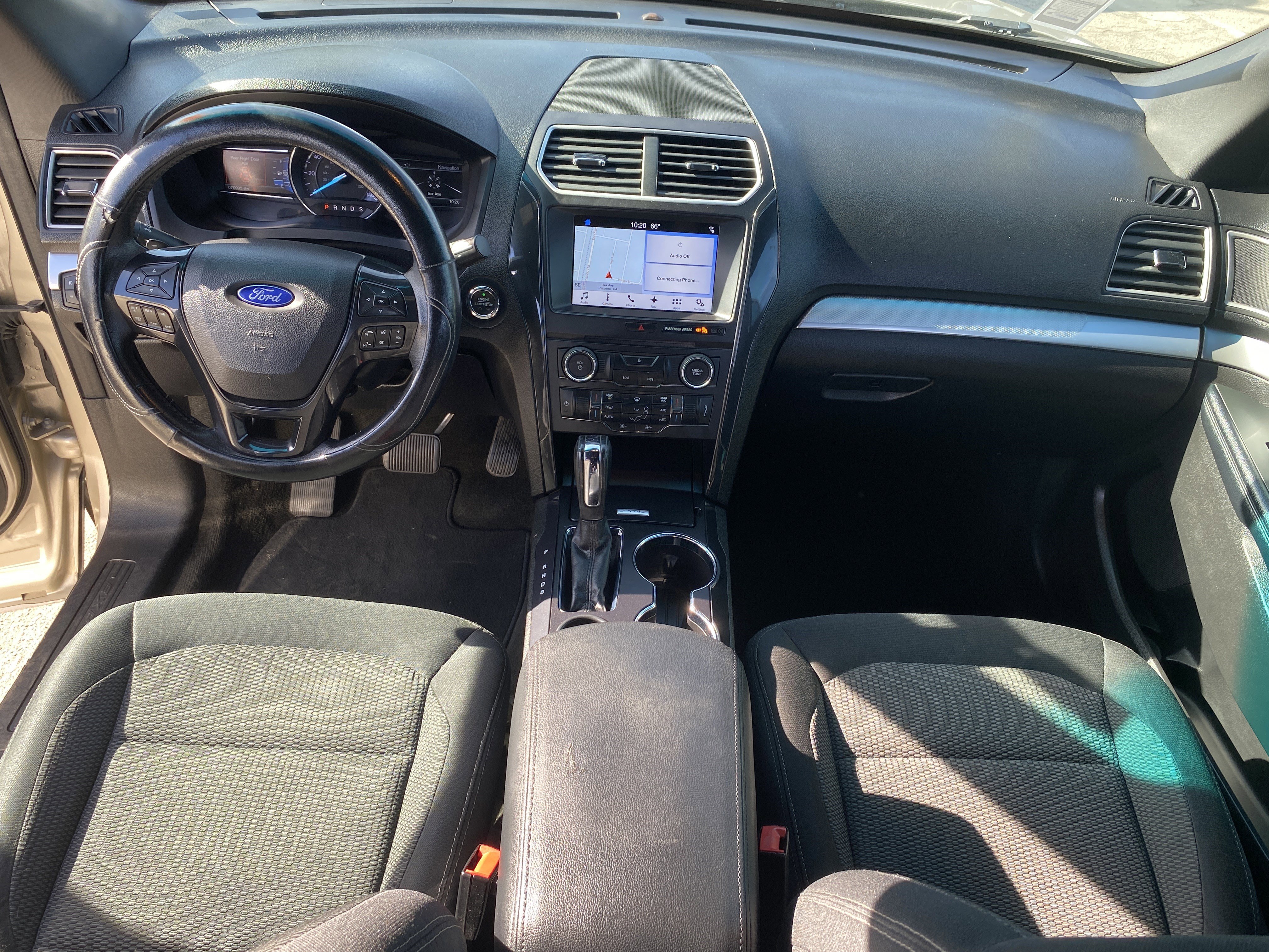 Used 2017 Ford Explorer XLT w/ Equipment Group 201A image 22