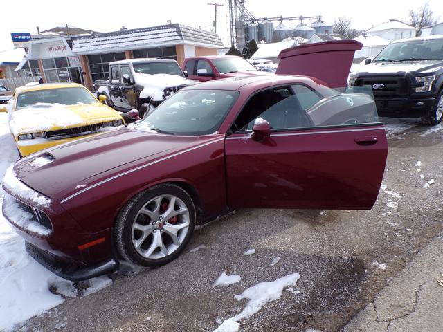 Used 2019 Dodge Challenger R/T w/ Cold Weather Group image 16