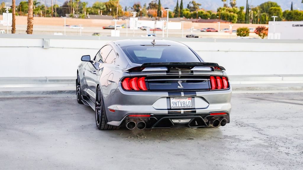 Used 2021 Ford Mustang Shelby GT500 w/ Technology Package image 7