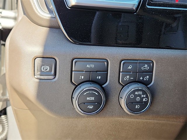 New 2026 Chevrolet Silverado 1500 LTZ w/ LTZ Convenience Package II image 17