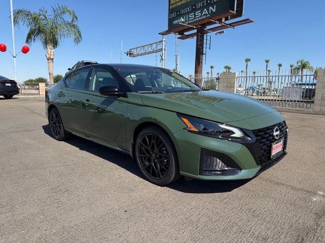 New 2026 Nissan Altima 2.5 SR w/ SR Midnight Edition Package