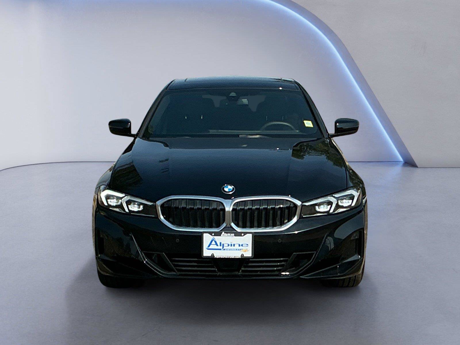 Used 2026 BMW 330i xDrive Sedan AWD/4WD image 8