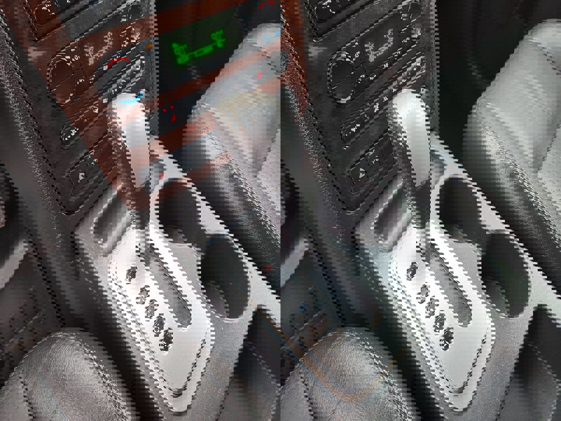 Used 2005 Ford Freestyle Limited image 21