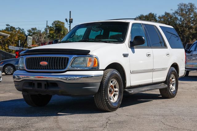 Used 2002 Ford Expedition XLT image 4