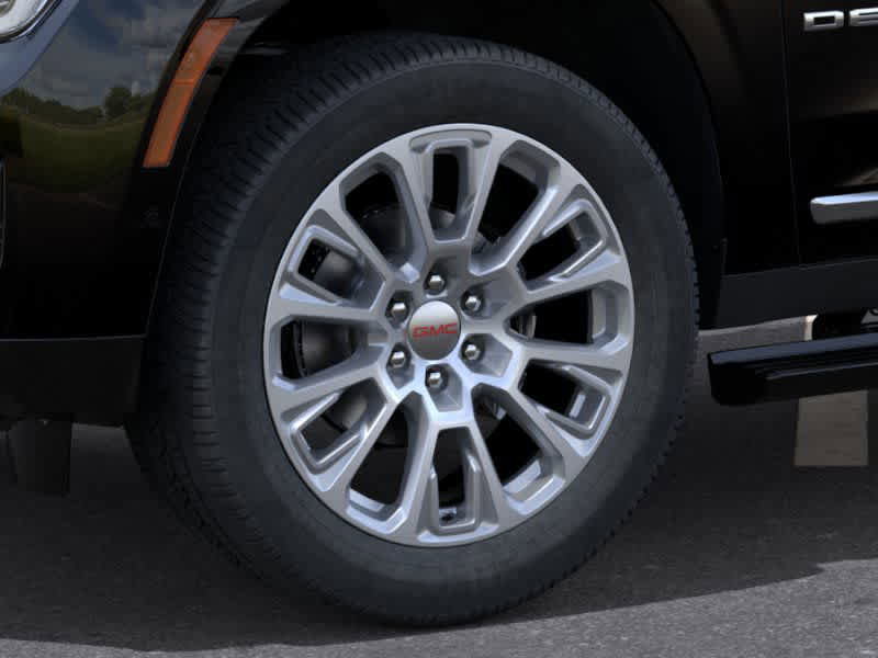 New 2026 GMC Yukon XL Denali w/ Sun & Power Step Package image 9