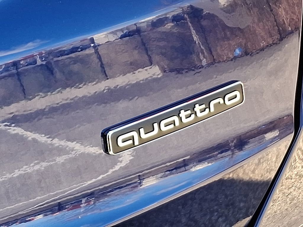 Certified 2025 Audi Q3 2.0T Premium w/ Convenience Package image 7