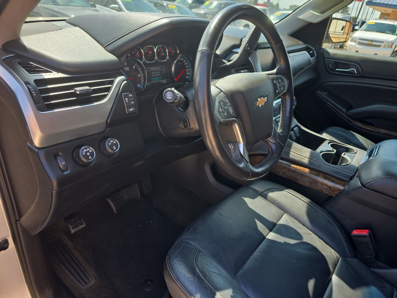 Used 2016 Chevrolet Tahoe LT w/ Luxury Package image 10