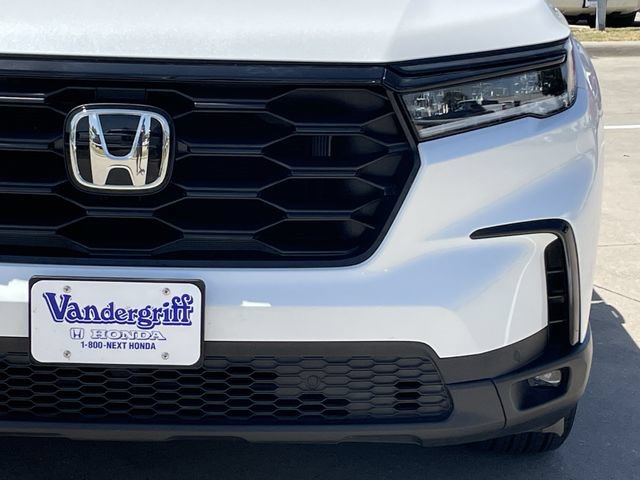 Certified 2025 Honda Pilot Sport image 9