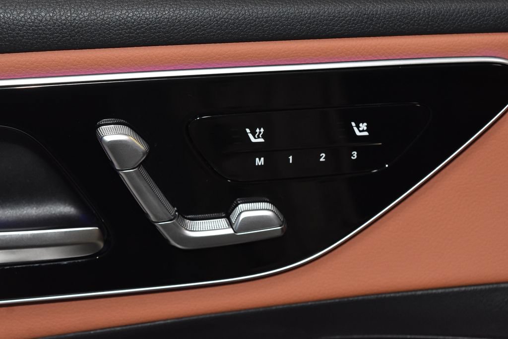 Certified 2026 Mercedes-Benz GLC 300 4MATIC image 5