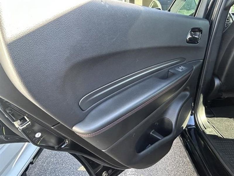 Used 2025 Dodge Durango GT image 22