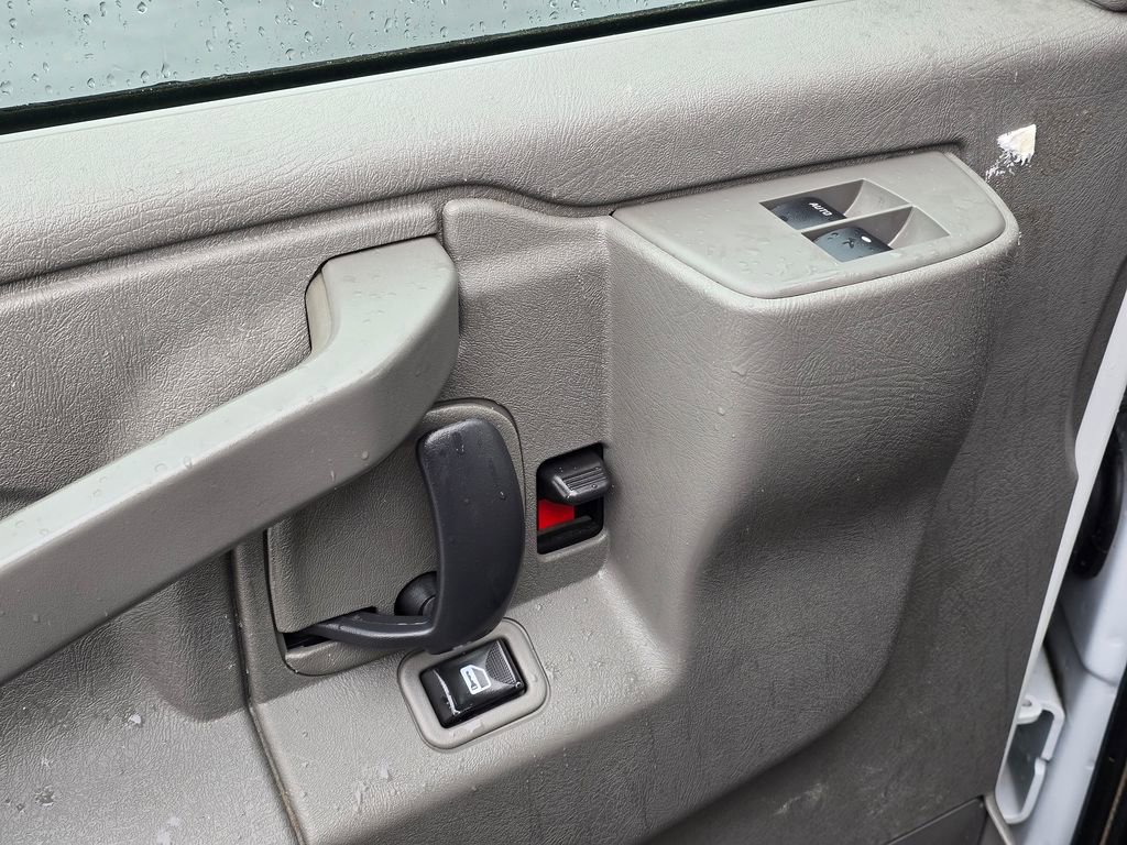 Used 2020 Chevrolet Express 2500 Extended w/ Driver Convenience Package image 19