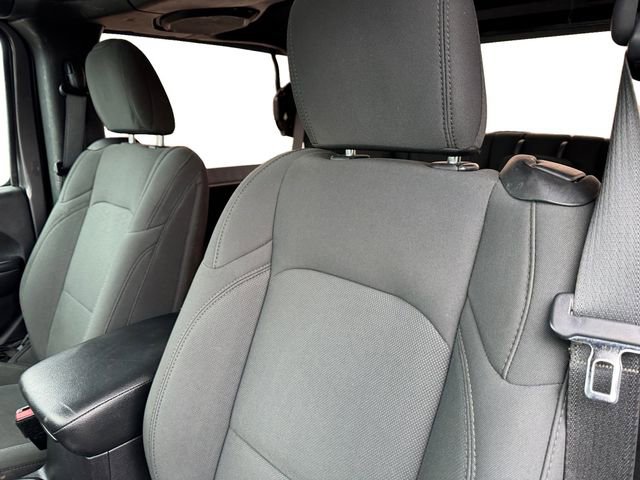 Used 2021 Jeep Wrangler Sport S image 14