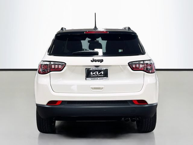 Used 2019 Jeep Compass Latitude FWD image 6