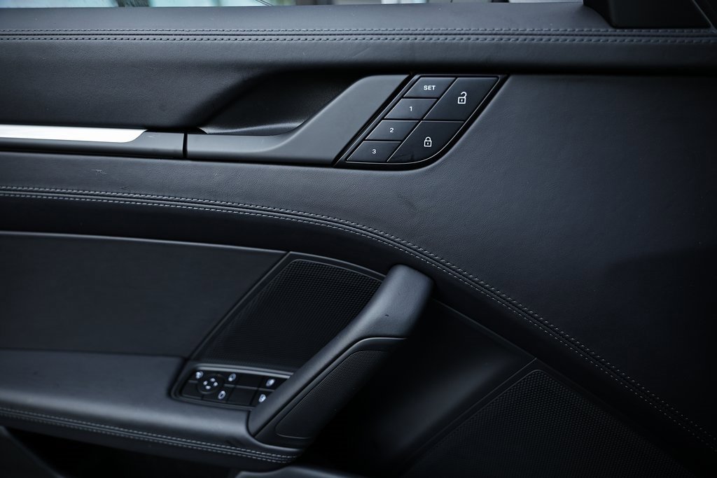 Used 2024 Porsche 911 Carrera T image 19